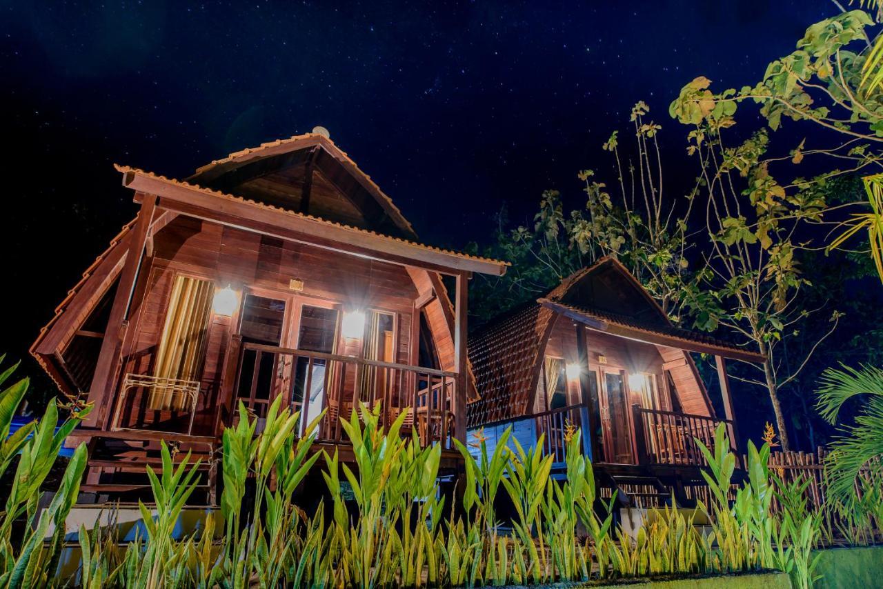The Granyam Garden Cottage Batununggul Buitenkant foto