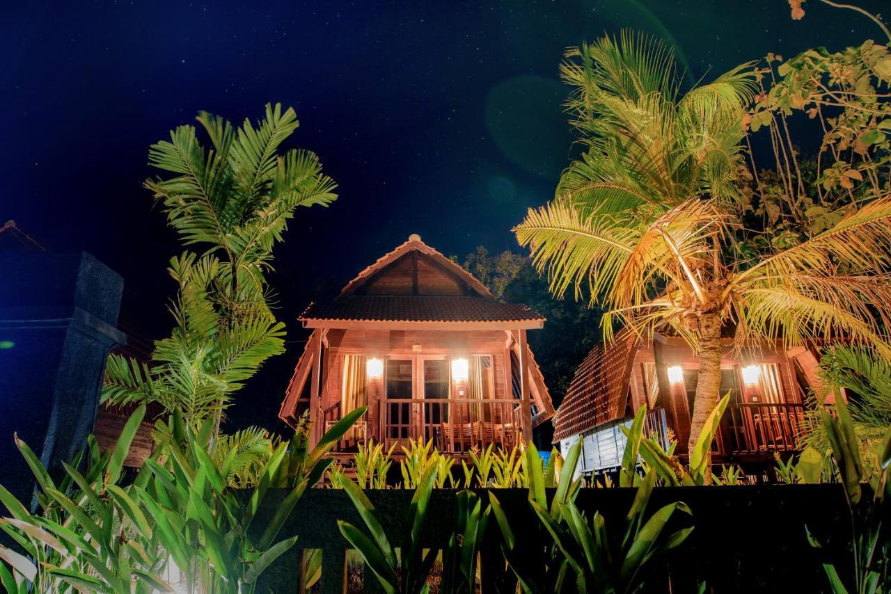 The Granyam Garden Cottage Batununggul Buitenkant foto