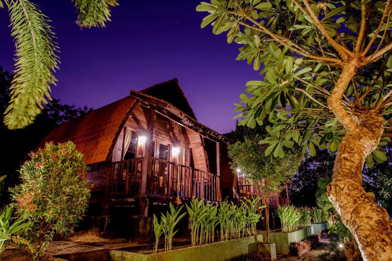 The Granyam Garden Cottage Batununggul Buitenkant foto